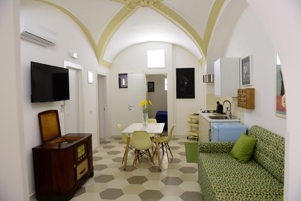 Palazzo Clarenza Di San Domenico Villa คาตาเนีย ภายนอก รูปภาพ