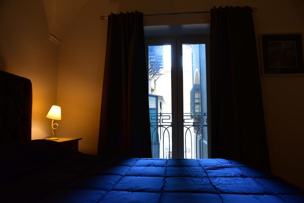 Palazzo Clarenza Di San Domenico Villa คาตาเนีย ภายนอก รูปภาพ