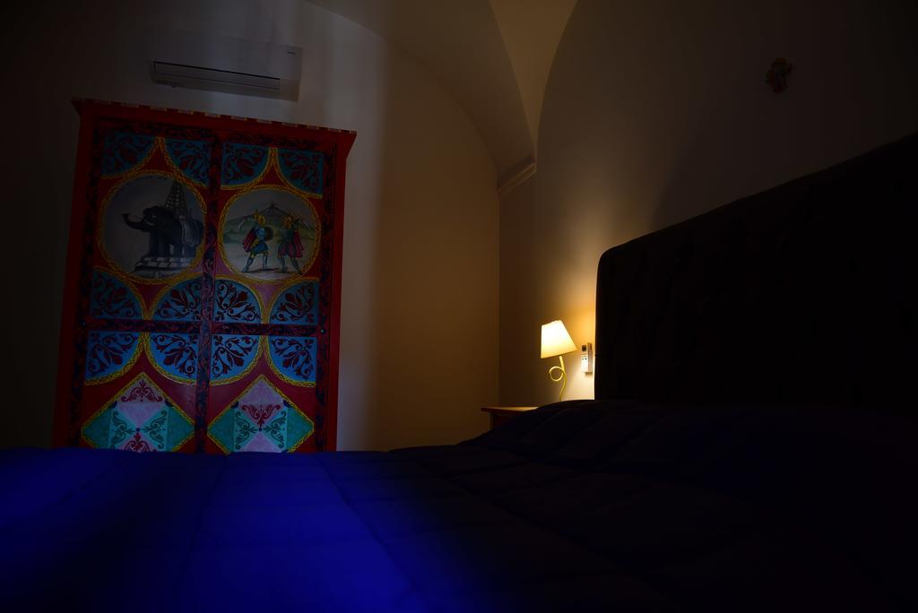 Palazzo Clarenza Di San Domenico Villa คาตาเนีย ภายนอก รูปภาพ